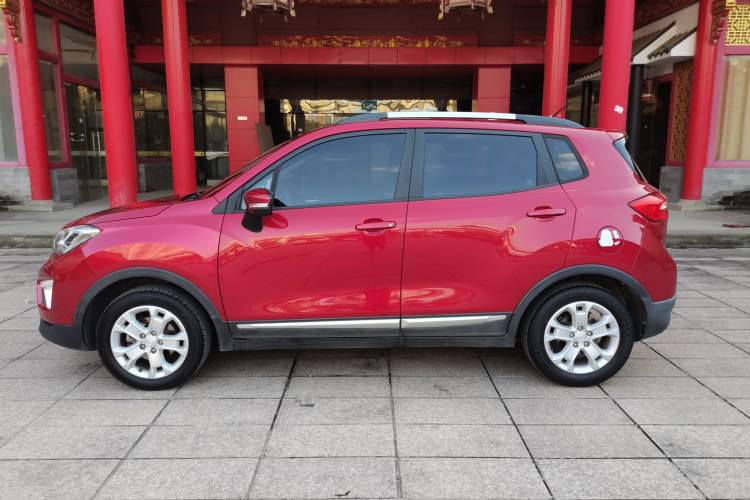Used CHANGAN CS15 2016 1.5L Automatic Fashion Edition Left Side