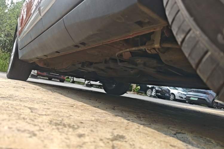 Used CHANGAN CS15 2016 1.5L Automatic Fashion Edition Left Side Sill
