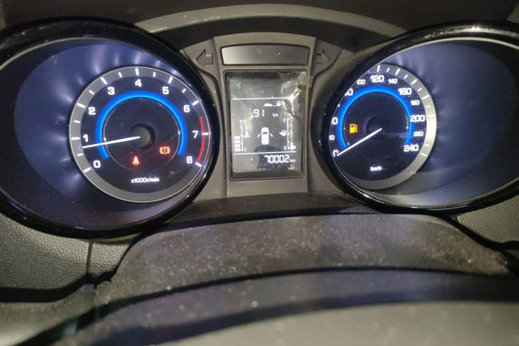 Used CHANGAN CS15 2016 1.5L Manual Fashion Edition Odometer Close Up