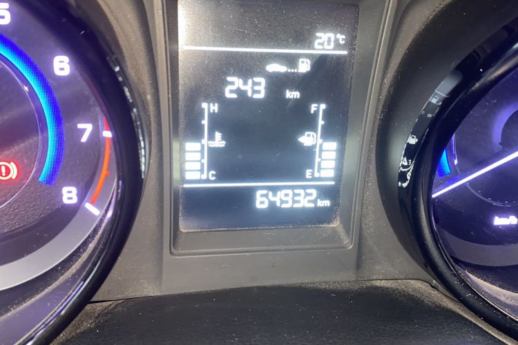 Used CHANGAN CS15 2016 1.5L Manual Luxury Edition Odometer Close Up