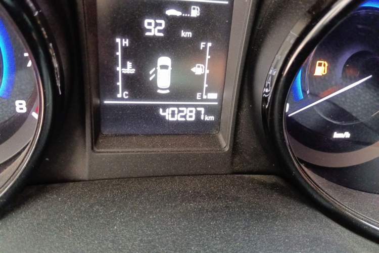 Used CHANGAN CS15 2016 1.5L Automatic Fashion Edition Odometer Close Up