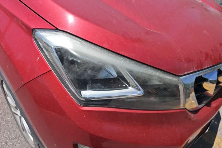 Used CHANGAN CS15 2016 1.5L Manual Fashion Edition Right Front Headlight