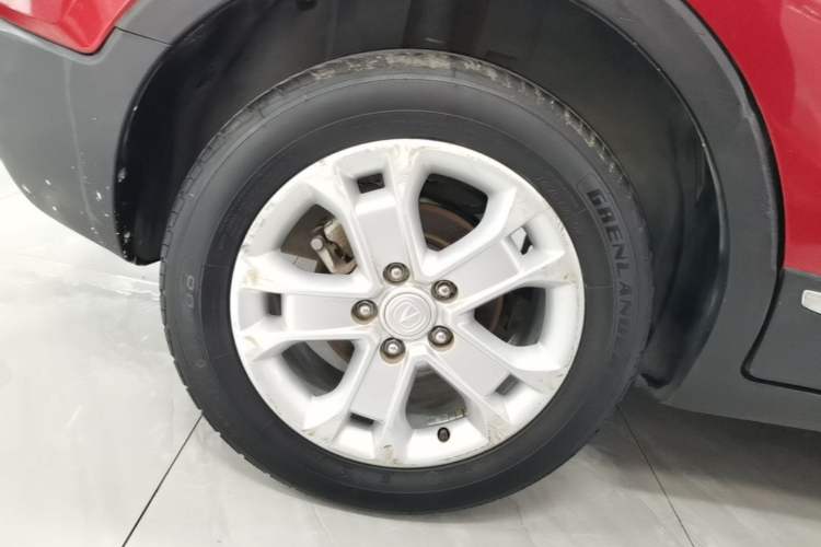 Used CHANGAN CS15 2016 1.5L Automatic Luxury Edition Right Rear Wheel Hub