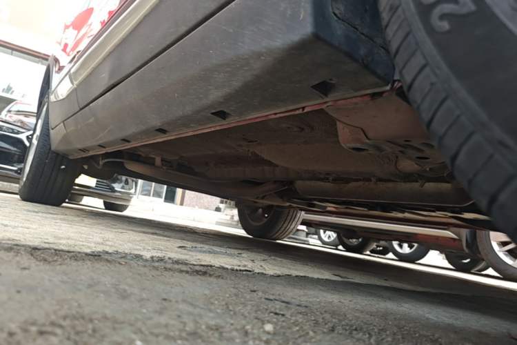 Used CHANGAN CS15 2016 1.5L Automatic Fashion Edition Right Side Sill