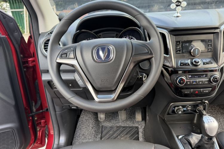Used CHANGAN CS15 2016 1.5L Manual Fashion Edition Steering Wheel