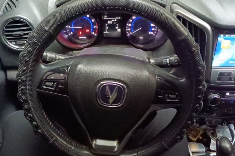 Used CHANGAN CS15 2016 1.5L Automatic Luxury Edition Steering Wheel