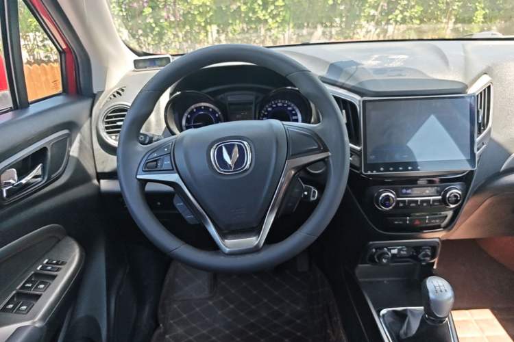 Used CHANGAN CS15 2016 1.5L Manual Fashion Edition Steering Wheel