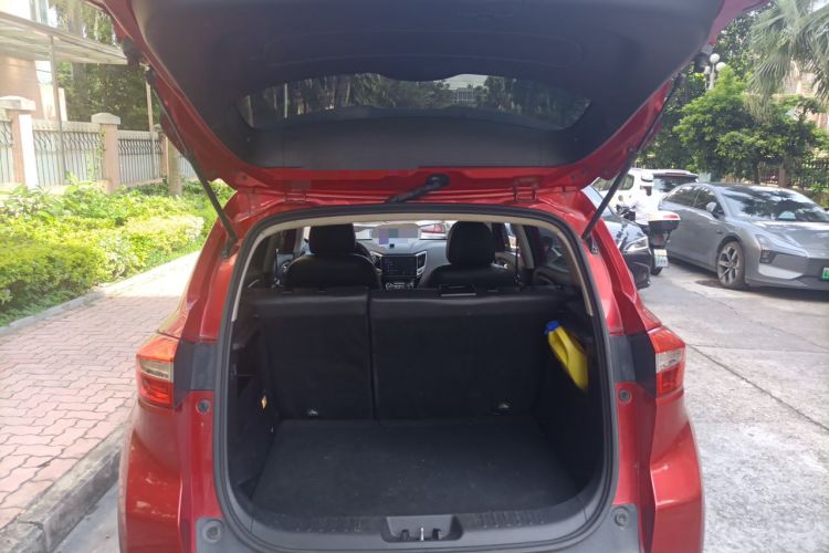 Used CHANGAN CS15 2016 1.5L Manual Fashion Edition Trunk