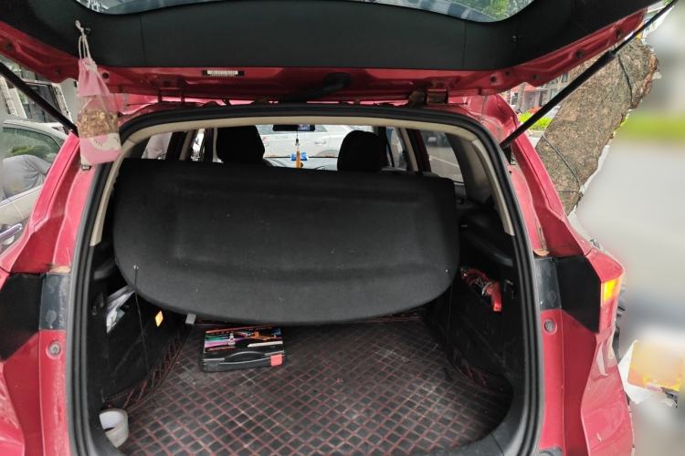 Used CHANGAN CS15 2016 1.5L Automatic Fashion Edition Trunk