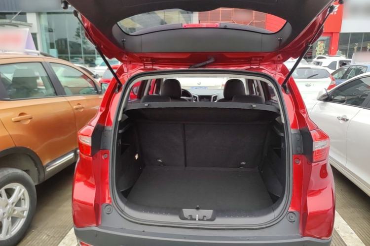 Used CHANGAN CS15 2016 1.5L Automatic Luxury Edition Trunk