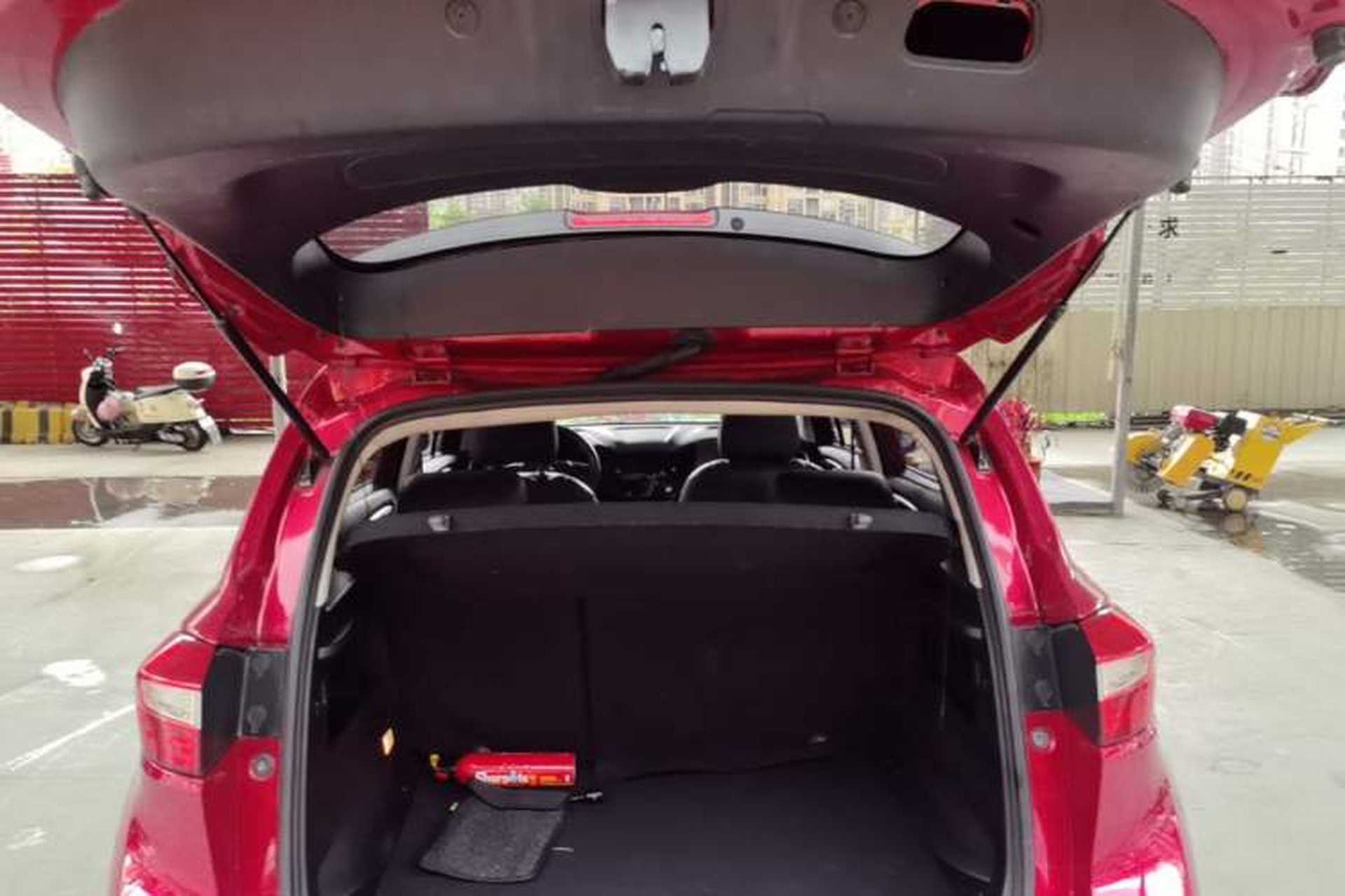Used CHANGAN CS15 2016 1.5L Automatic Fashion Edition Trunk