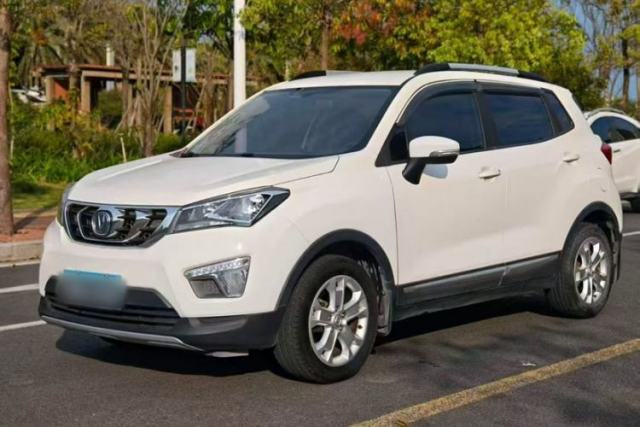 Ojetý CHANGAN CS15 2016 1.5L Manual Luxury Edition