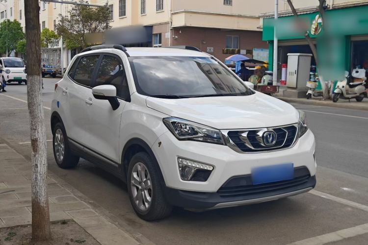 Used CHANGAN CS15 2016 1.5L Manual Fashion Edition Guazi used car, China used car export, Used car for sale, Used cars, Cheapest cars for sale