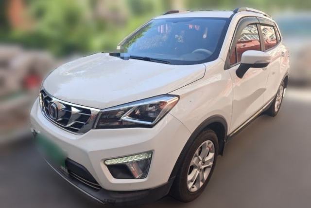 Ojetý CHANGAN CS15 2016 1.5L Manual Fashion Edition
