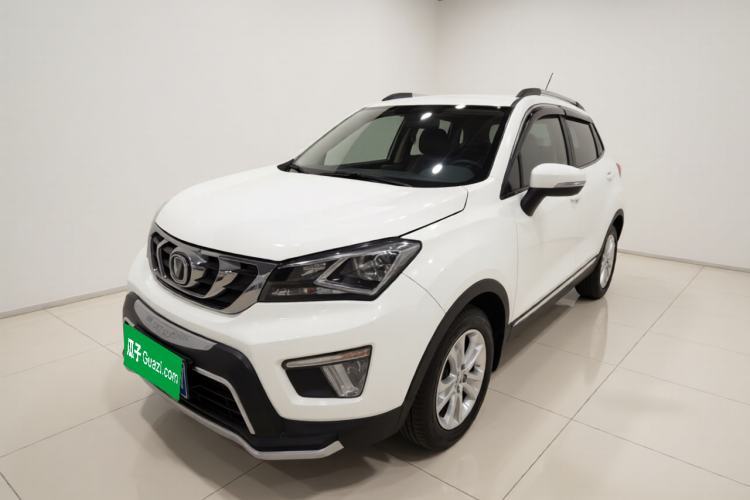 Used CHANGAN CS15 2016 1.5L Manual Fashion Edition Guazi used car, China used car export, Used car for sale, Used  cars, Cheapest cars for sale