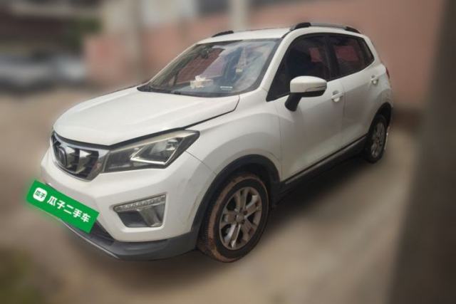 Used CHANGAN CS15 2016 1.5L Manual Luxury Edition