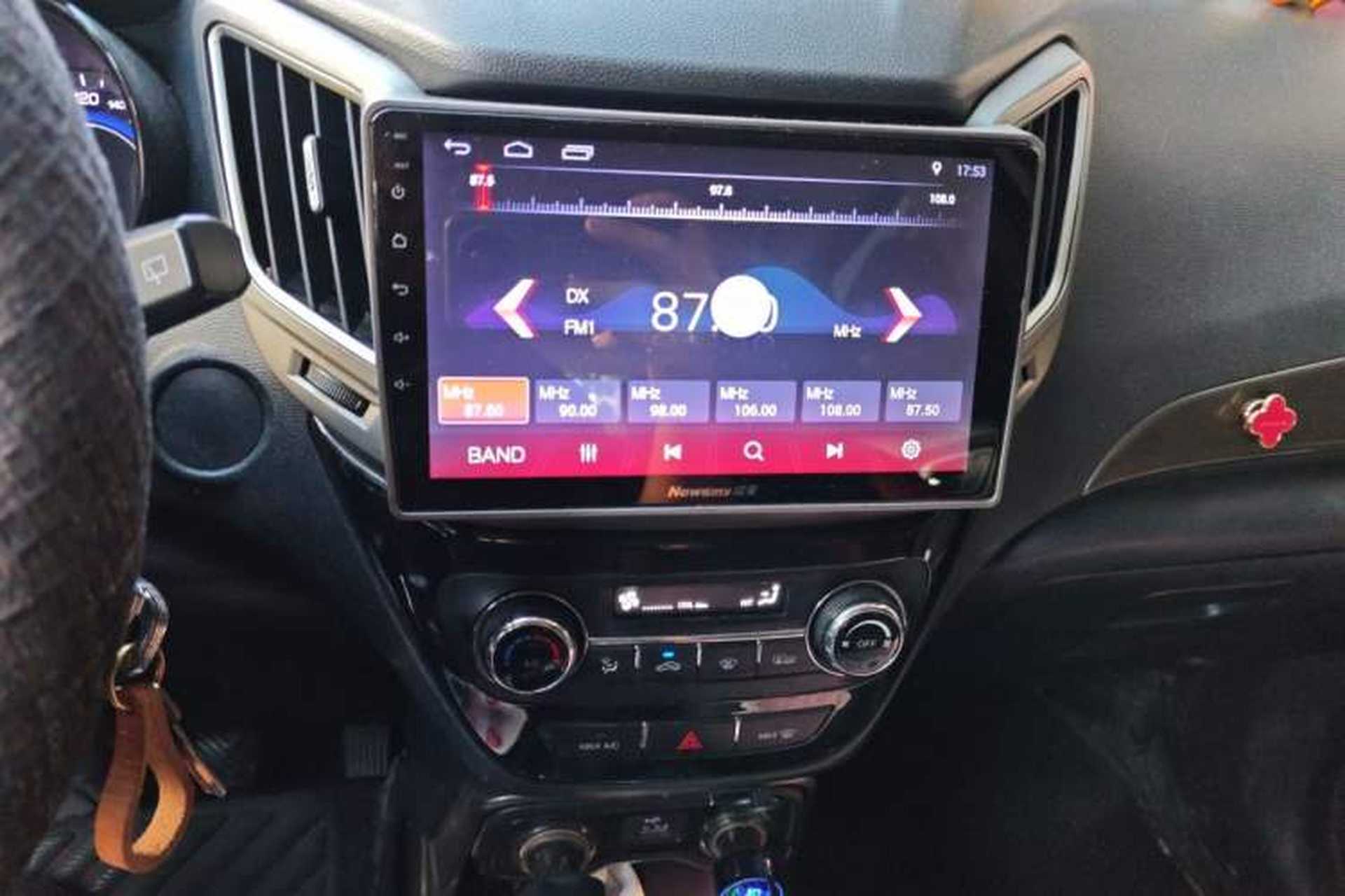 Used CHANGAN CS15 2016 1.5L Manual Fashion Edition Audio And AC Panel