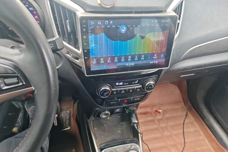 Used CHANGAN CS15 2016 1.5L Manual Luxury Edition Audio And AC Panel