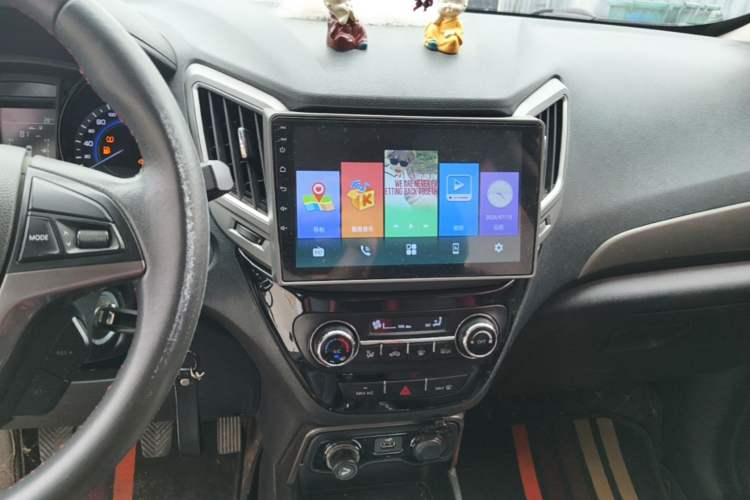 Used CHANGAN CS15 2016 1.5L Manual Luxury Edition Audio And AC Panel