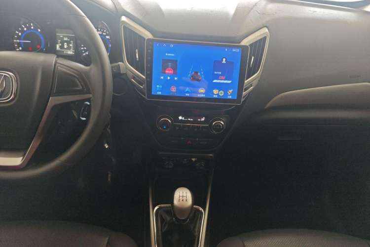 Used CHANGAN CS15 2016 1.5L Manual Fashion Edition Audio And AC Panel