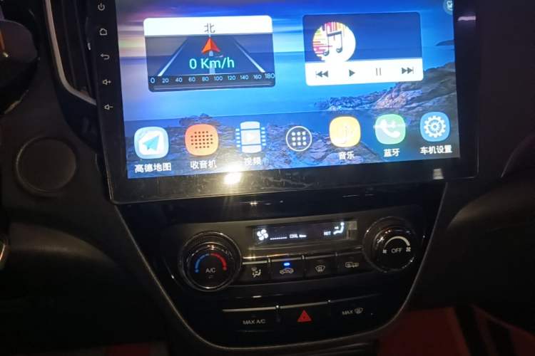 Used CHANGAN CS15 2016 1.5L Automatic Fashion Edition Audio And AC Panel