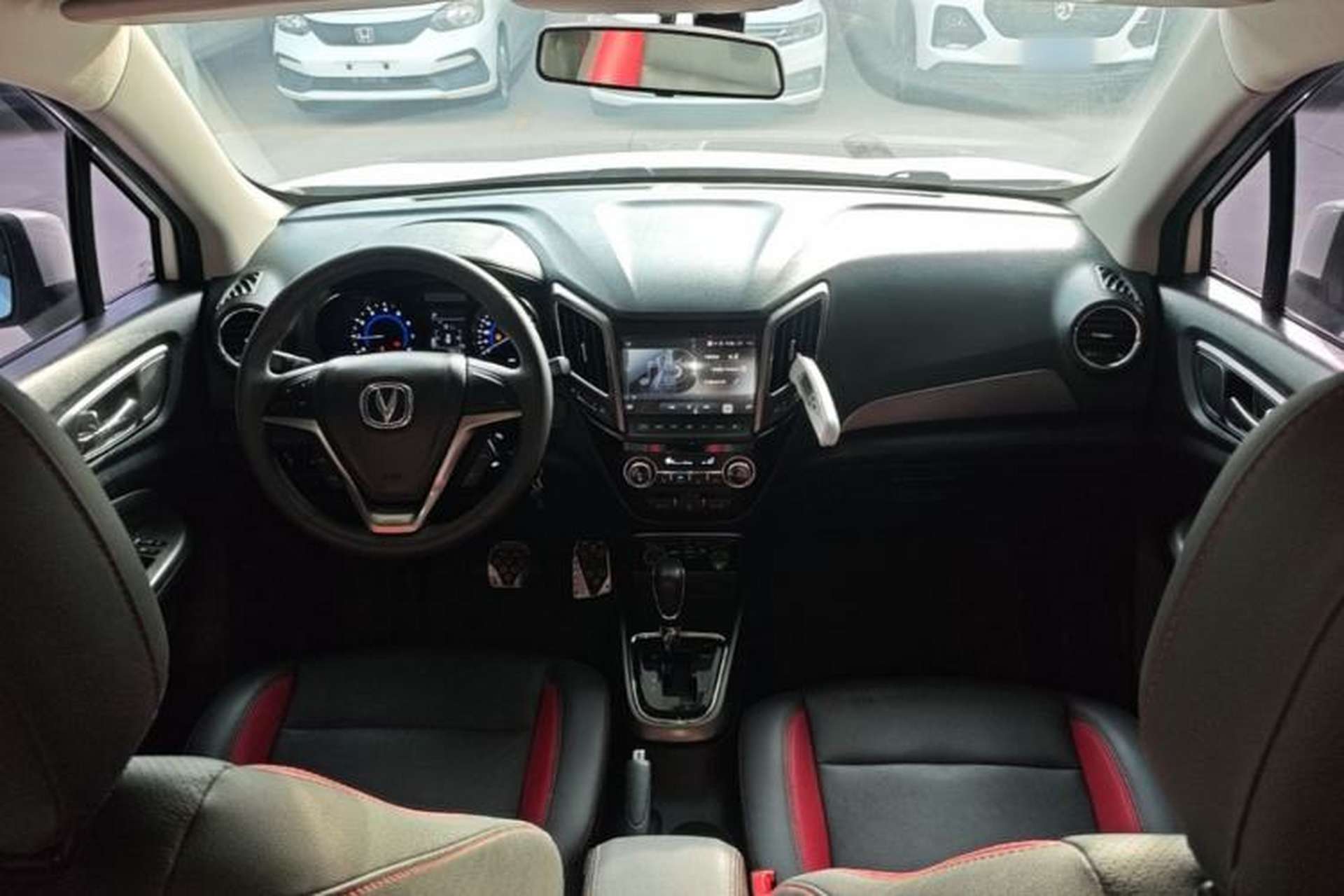 Used CHANGAN CS15 2016 1.5L Automatic Fashion Edition Center Console
