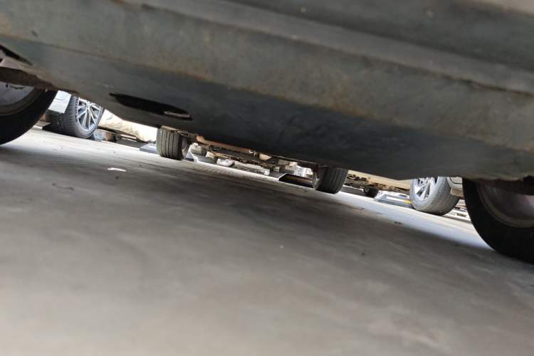 Used CHANGAN CS15 2016 1.5L Automatic Fashion Edition Chassis Front