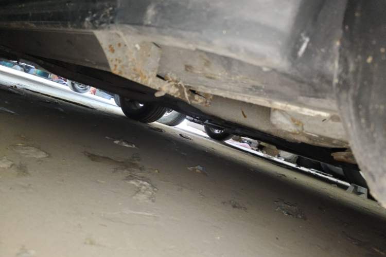 Used CHANGAN CS15 2016 1.5L Manual Fashion Edition Chassis Front Right