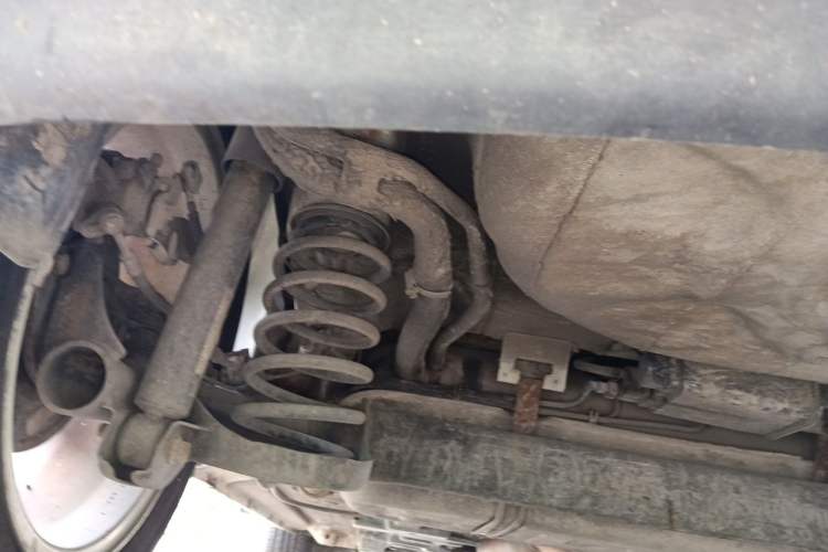 Used CHANGAN CS15 2016 1.5L Manual Fashion Edition Chassis Rear Left
