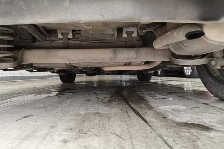 Used CHANGAN CS15 2016 1.5L Manual Luxury Edition Chassis Rear