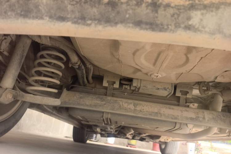 Used CHANGAN CS15 2016 1.5L Manual Fashion Edition Chassis Rear