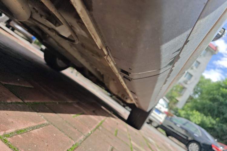 Used CHANGAN CS15 2016 1.5L Manual Fashion Edition Chassis Rear Right