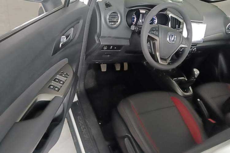 Used CHANGAN CS15 2016 1.5L Manual Fashion Edition Driver Seat