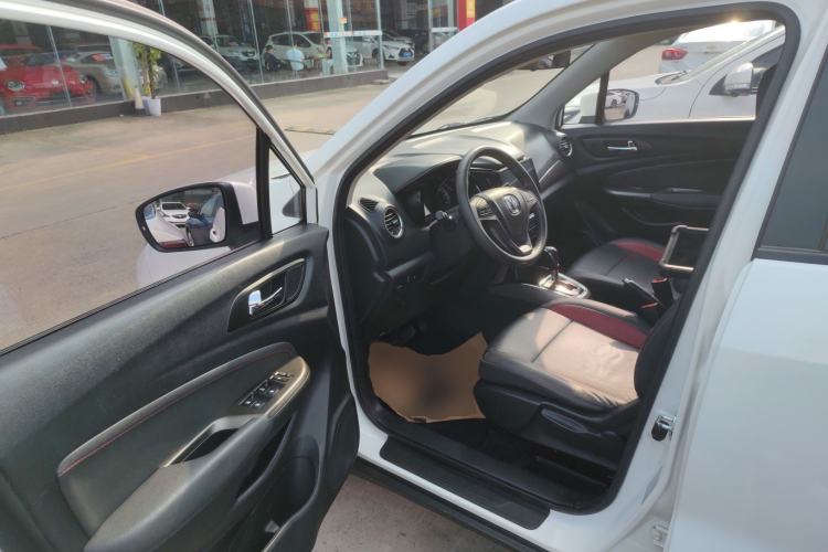 Used CHANGAN CS15 2016 1.5L Automatic Fashion Edition Driver Seat