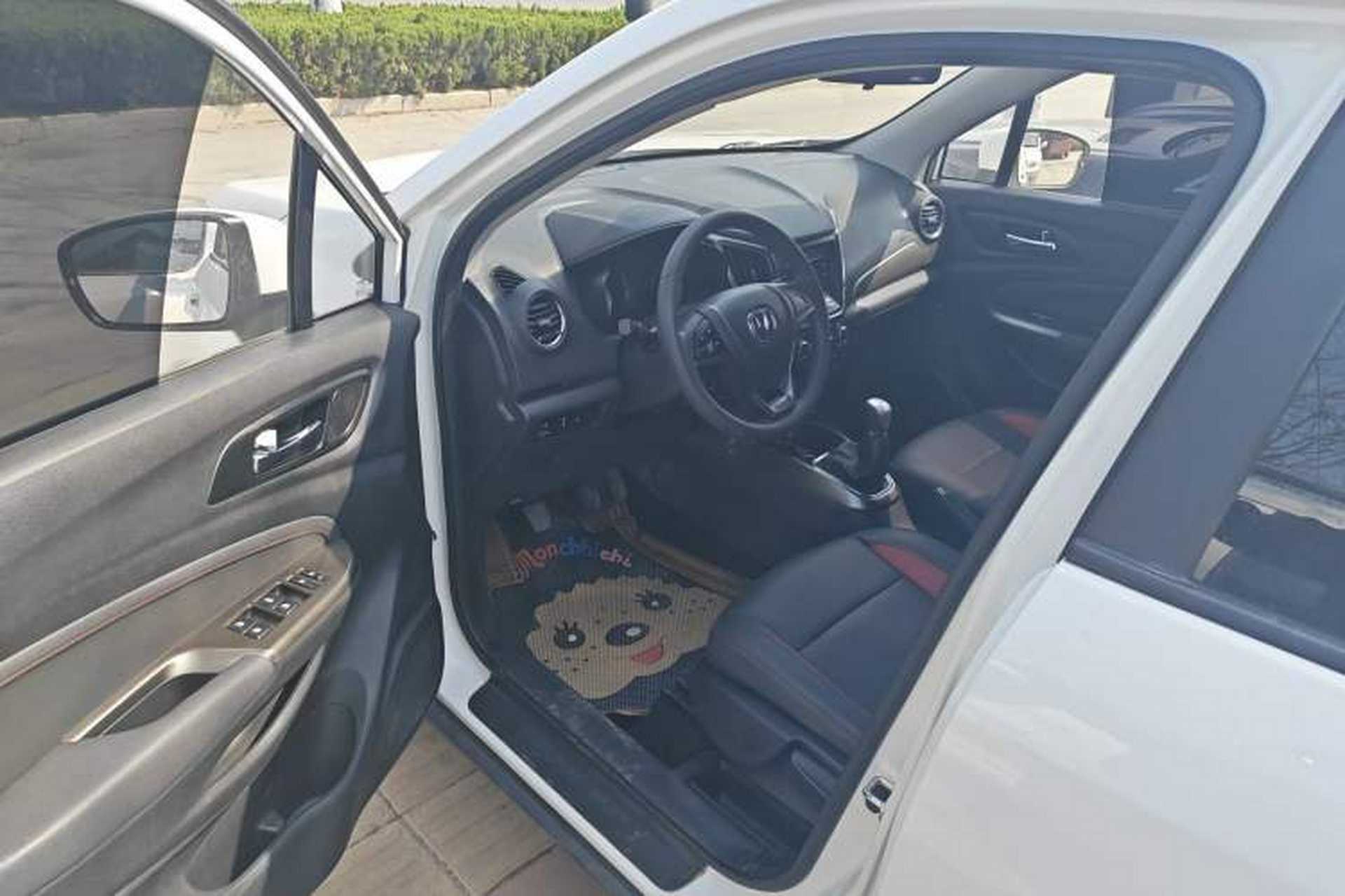 Used CHANGAN CS15 2016 1.5L Manual Fashion Edition Driver Seat