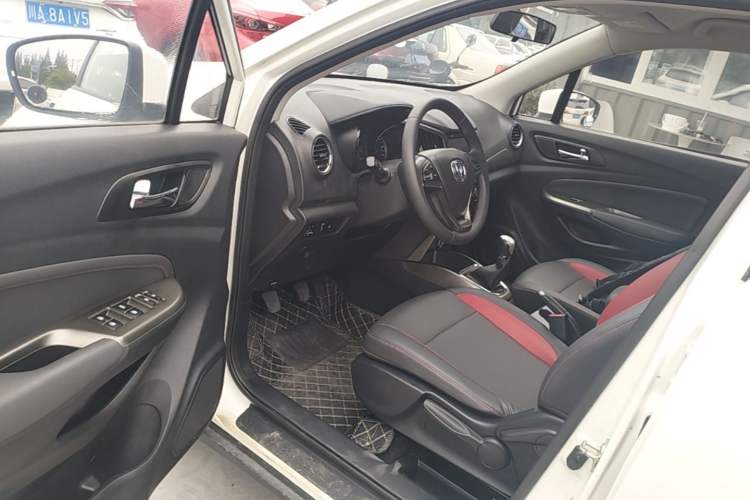 Used CHANGAN CS15 2016 1.5L Manual Luxury Edition Driver Seat