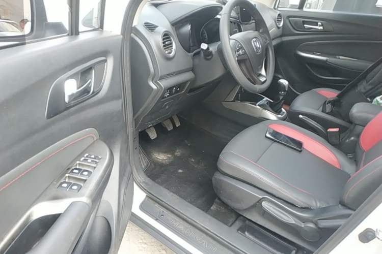 Used CHANGAN CS15 2016 1.5L Manual Luxury Edition Driver Seat