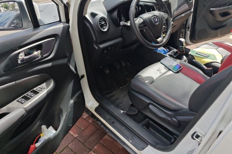 Used CHANGAN CS15 2016 1.5L Manual Fashion Edition Driver Seat