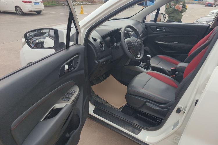 Used CHANGAN CS15 2016 1.5L Manual Fashion Edition Driver Seat