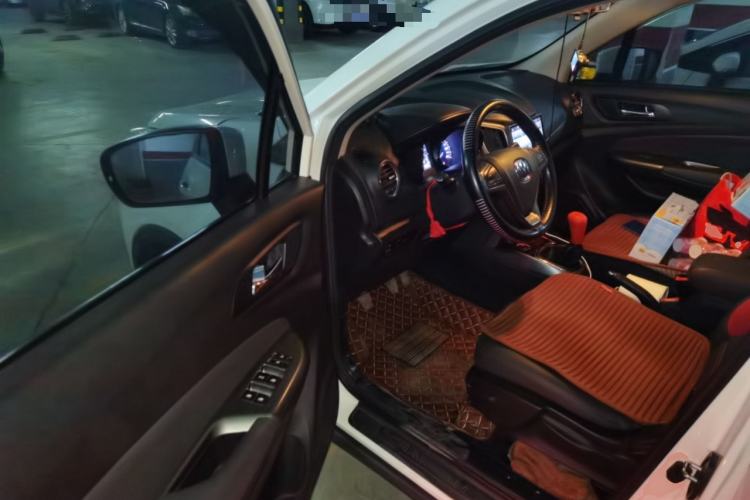 Used CHANGAN CS15 2016 1.5L Manual Fashion Edition Driver Seat