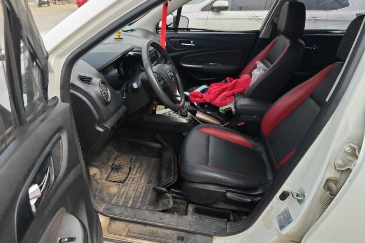 Used CHANGAN CS15 2016 1.5L Manual Fashion Edition Driver Seat