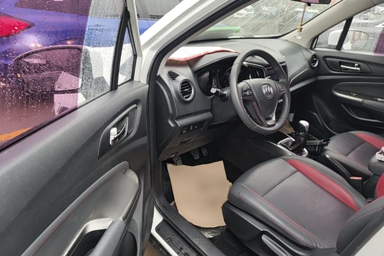 Used CHANGAN CS15 2016 1.5L Manual Fashion Edition Driver Seat