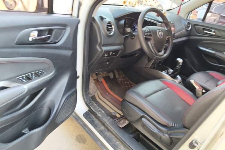 Used CHANGAN CS15 2016 1.5L Manual Luxury Edition Driver Seat