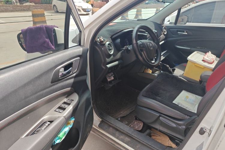 Used CHANGAN CS15 2016 1.5L Automatic Fashion Edition Driver Seat
