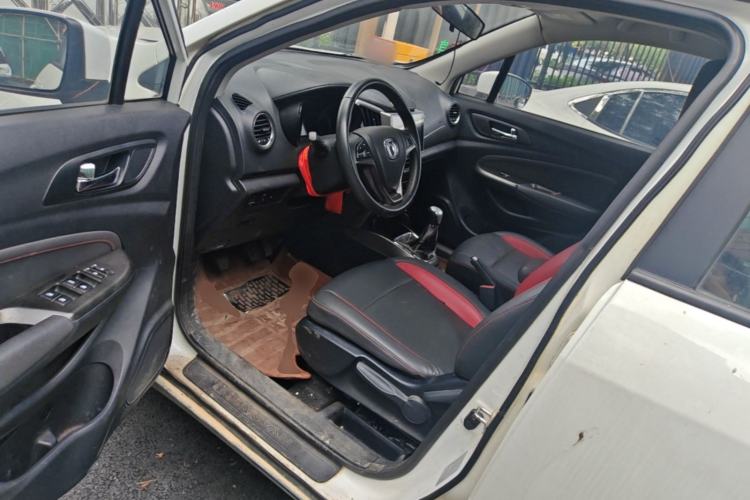 Used CHANGAN CS15 2016 1.5L Manual Luxury Edition Driver Seat