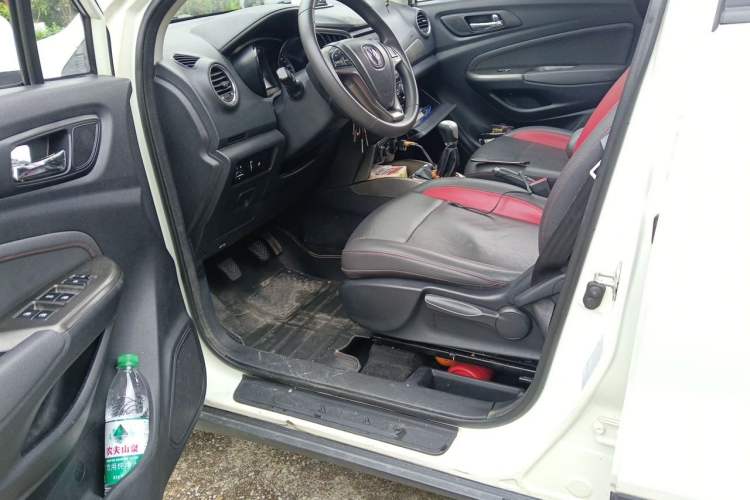 Used CHANGAN CS15 2016 1.5L Manual Fashion Edition Driver Seat