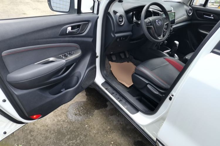 Used CHANGAN CS15 2016 1.5L Manual Fashion Edition Driver Seat