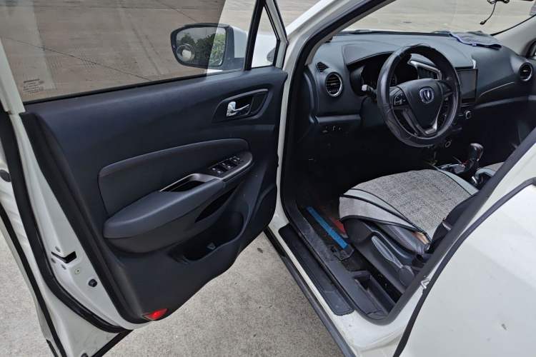 Used CHANGAN CS15 2016 1.5L Manual Fashion Edition Driver Seat