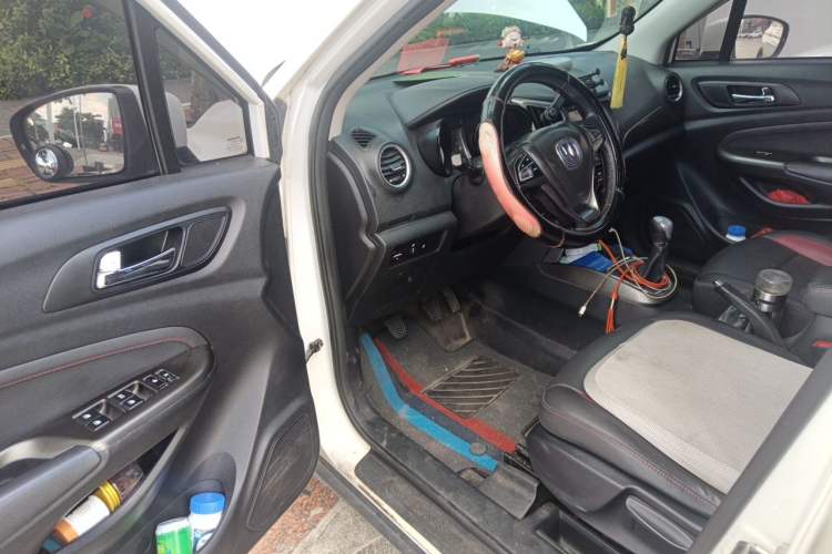 Used CHANGAN CS15 2016 1.5L Manual Fashion Edition Driver Seat