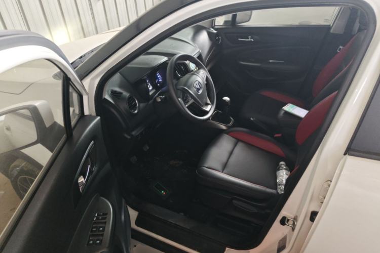 Used CHANGAN CS15 2016 1.5L Manual Fashion Edition Driver Seat
